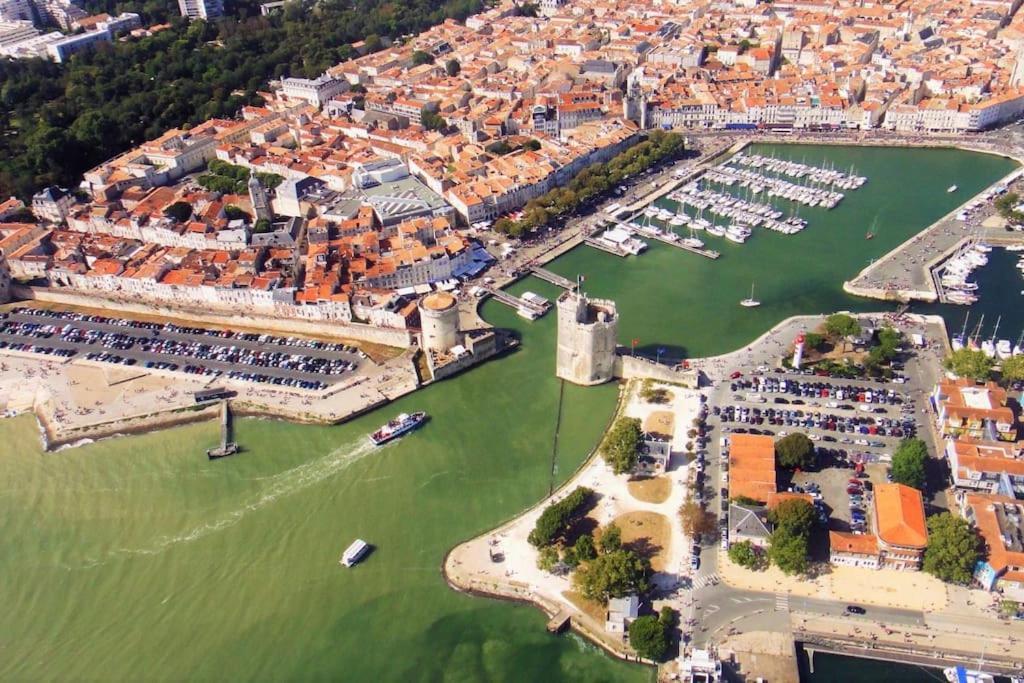 Plein Charme Aux Minimes Terrasse Calme + Parking Apartment La Rochelle  Exterior photo
